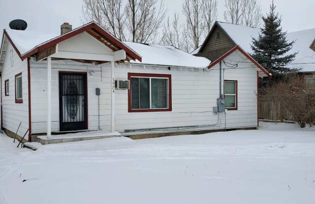 1974 Cromwell Ln photos photos