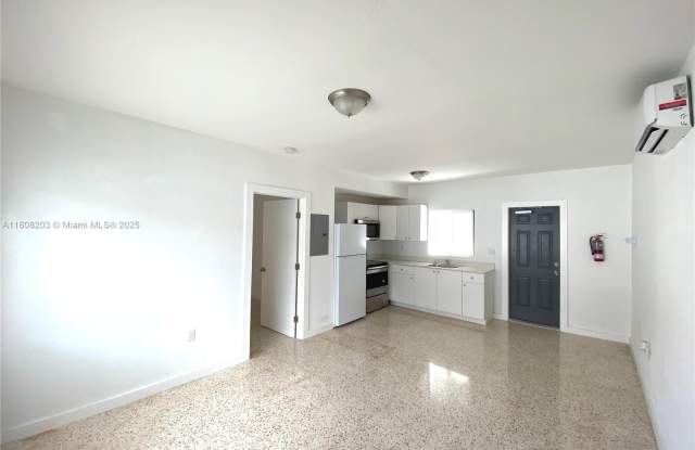 165 NE 56th St photos photos