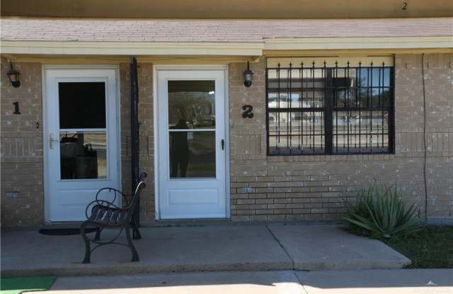 2301 N Stewart Road N unit: 2 photos photos