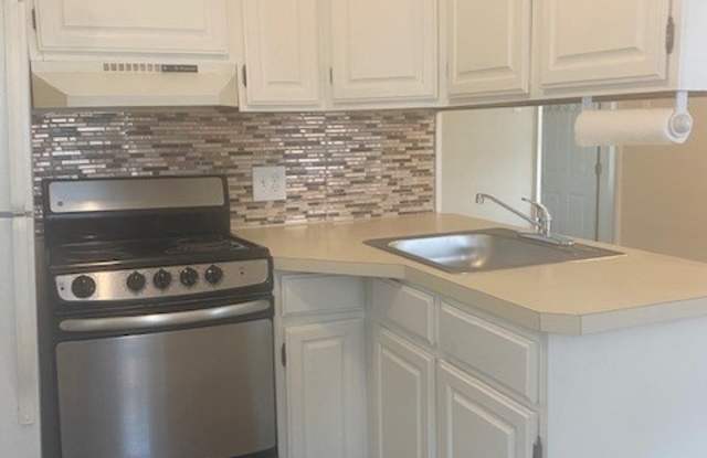 7036 Ridge Ave photos photos