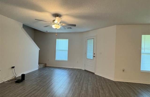 667 BAY LEAF DRIVE Gallery 4