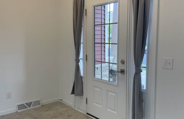 1184 Canterbury Pass Gallery 2
