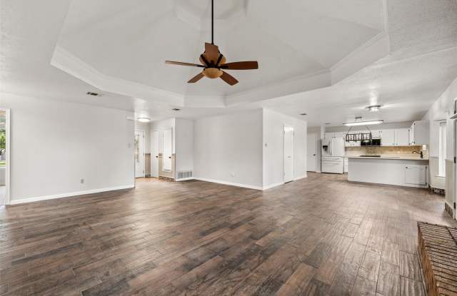 812 Regina Drive Gallery 3
