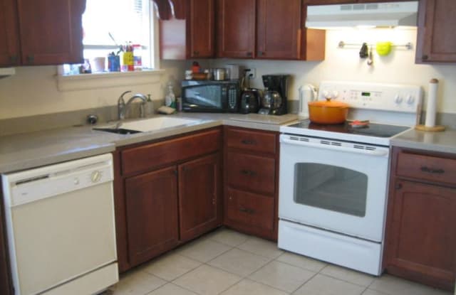 3004 Douglasdale Rd - 3004 Douglasdale Road, Richmond, VA 23221