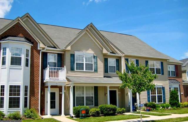 303 LEONTYNE Place photos photos