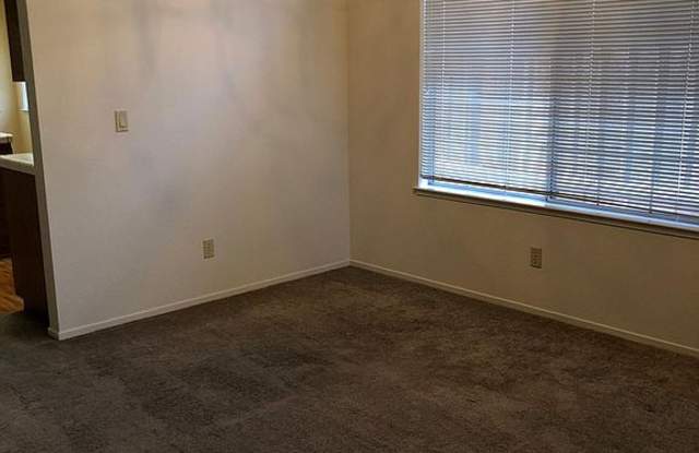7114 Stillwater Ct Gallery 4