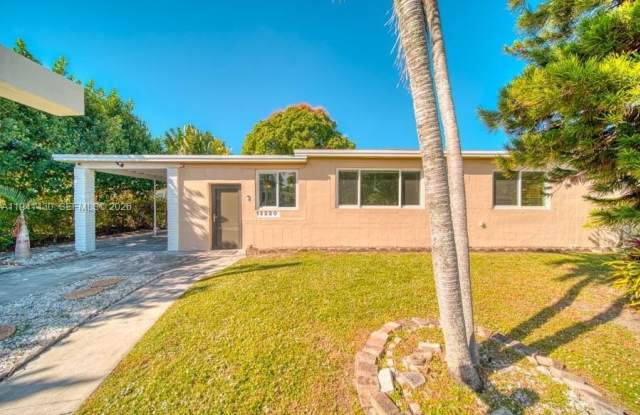 12220 NE Miami Pl photos photos