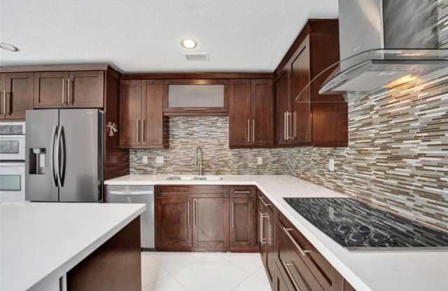 11208 Rhapsody Road, Hollywood, FL 33026 - 1350 photos photos