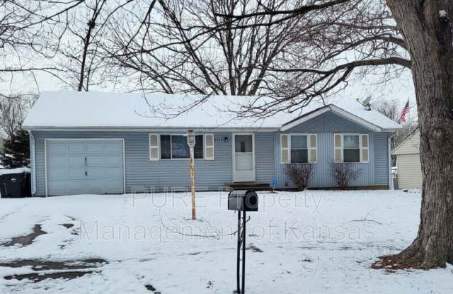 3117 SW Crest Drive - 3117 Southwest Crest Drive, Topeka, KS 66614
