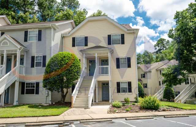 221 Schultz Street – 2BR/2.5BA Townhome in Chapel Hill – Water Included! - 221 Schultz Street, Chapel Hill, NC 27514 221 Schultz Street – 2BR/2.5BA Townhome in Chapel Hill – Water Included! - 221 Schultz Street, Chapel Hill, NC 27514