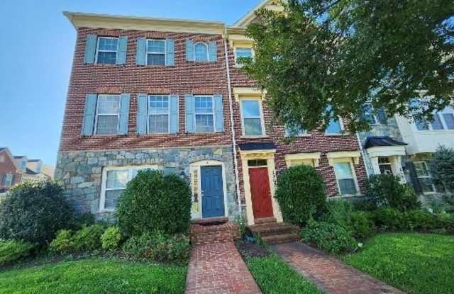 22623 SWEETSPIRE Drive Gallery 1