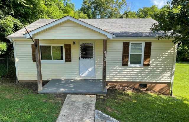 Charming 2BR/1BA South Knox Home w/ Huge Yard, Shed & Basement Storage – Pets Welcome! Gallery 1