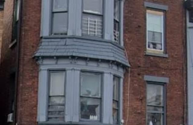 163 Broadway - 163 Broadway, Newburgh, NY 12550