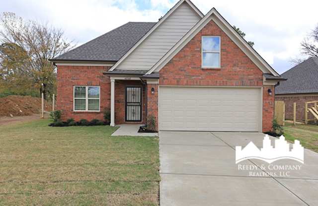 Welcome to 6068 Humphreys Dr in Olive Branch, MS! - 6068 Humphreys Drive, Olive Branch, MS 38654