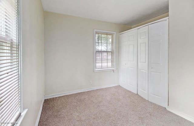 815 VICTORIA ST - 815 Victoria Street, Jacksonville, FL 32206