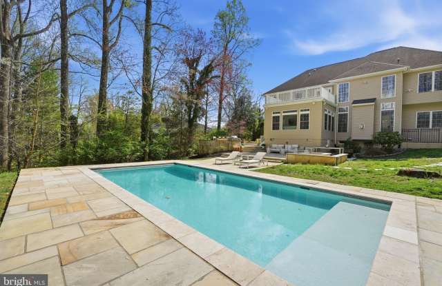 3515 DEVON Drive Gallery 4