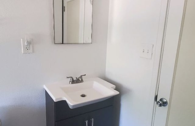 517 vine way - 517 Vine Way, Roseville, CA 95678