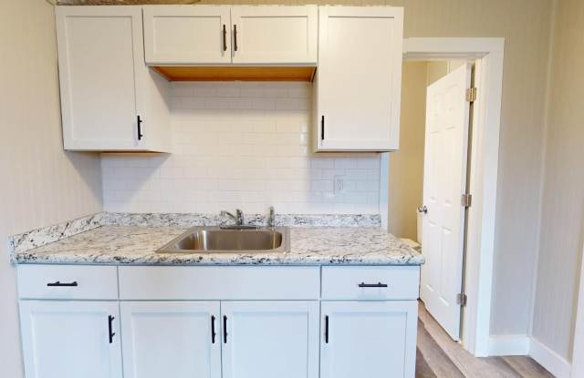 Stockyards Area - 2 Bedrooms - Single Family Home photos photos