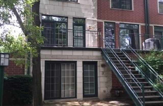 1812 S Dearborn St 10 - 1812 South Dearborn Street, Chicago, IL 60616