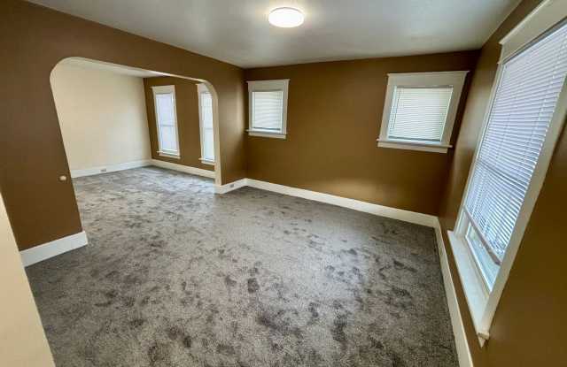 306/308w2nd photos photos