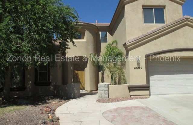4550 East Princess Drive Gallery 3