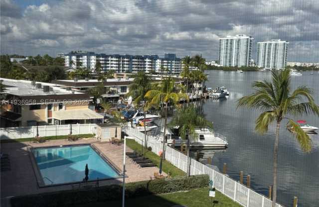 2821 N Miami Beach Blvd Gallery 3