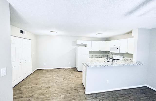 201 Notting Hill CircleApartment 2-204 photos photos