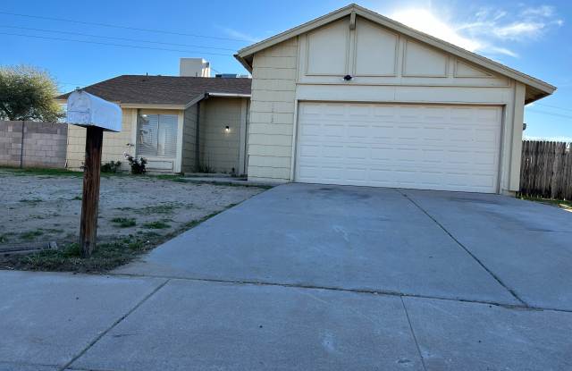 6842 S 42nd Pl - 6842 South 42nd Place, Phoenix, AZ 85042
