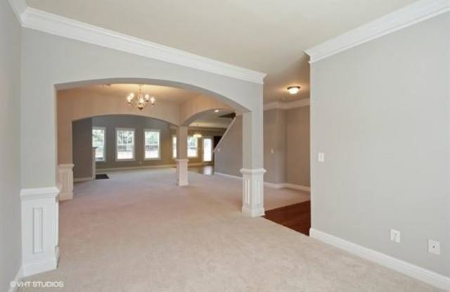 5252 Catrina Way Gallery 3