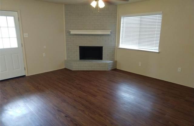 618 Lynnfield Drive Gallery 2