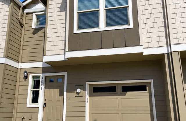 Covington Manor 9700-9816 Gallery 1