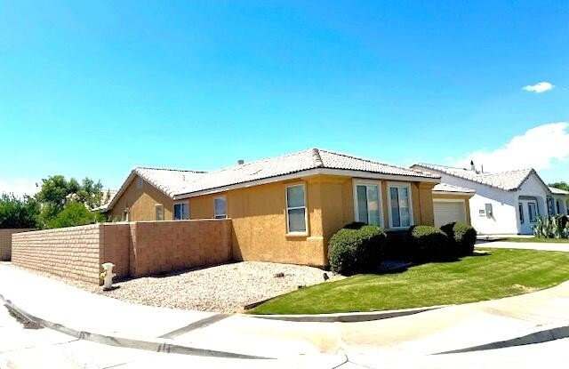 47497 Lagoon Court Gallery 2