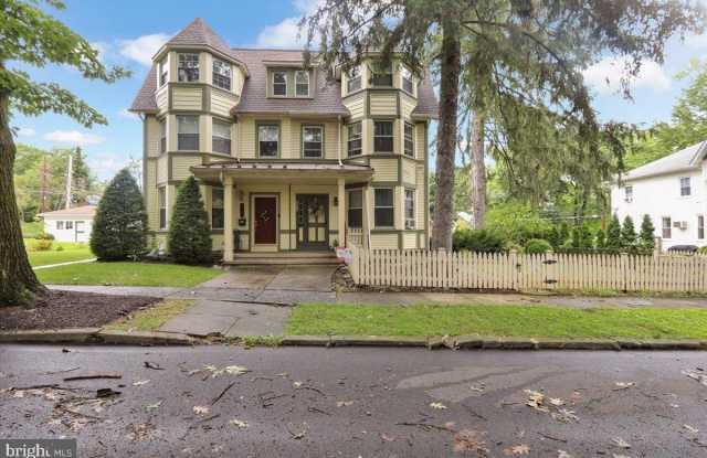 1163 CLEVELAND Avenue Gallery 2