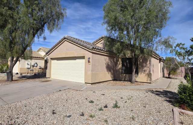 6642 E LUSH VISTA View photos photos