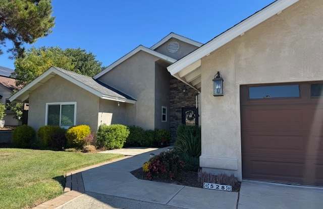 528 Sacagawea Ct - 528 Sacagawea Court, El Paso de Robles, CA 93446