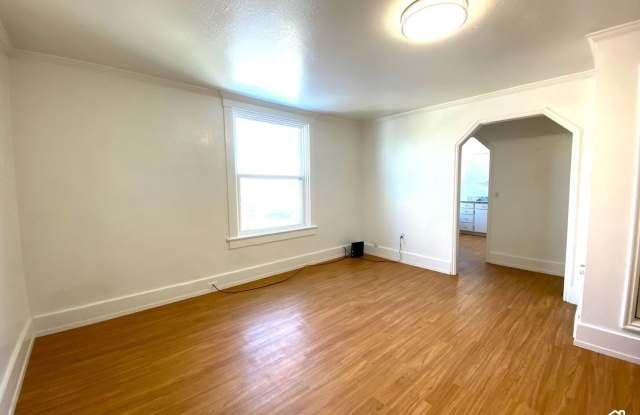1309 E HIDDEN Ct S Gallery 2