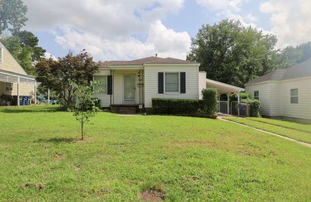 3 Bed | 1 Bath | Mid Town | $1450 photos photos