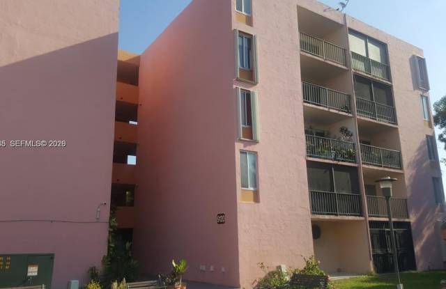 9120 Fontainebleau Blvd photos photos 9120 Fontainebleau Blvd photos photos