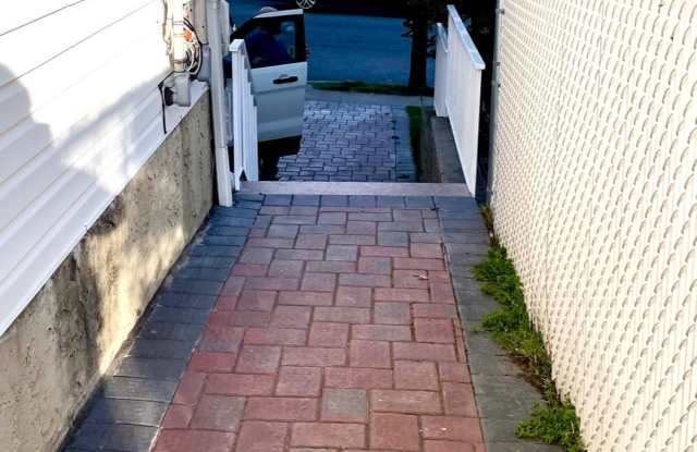 42 Van Brunt Street Gallery 3