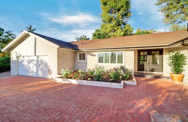 4732 Del Moreno Drive Gallery 1