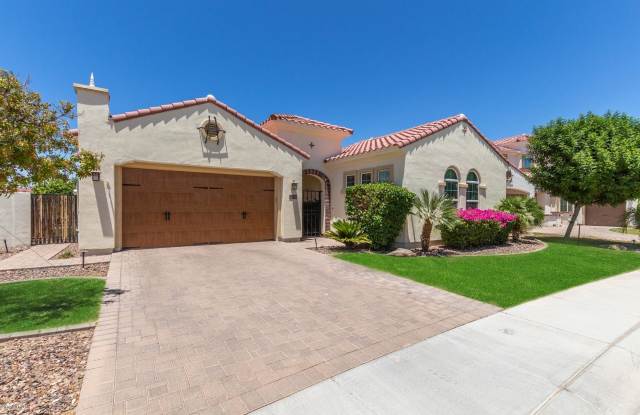 2448 W HOPE Circle - 2448 West Hope Circle, Chandler, AZ 85248