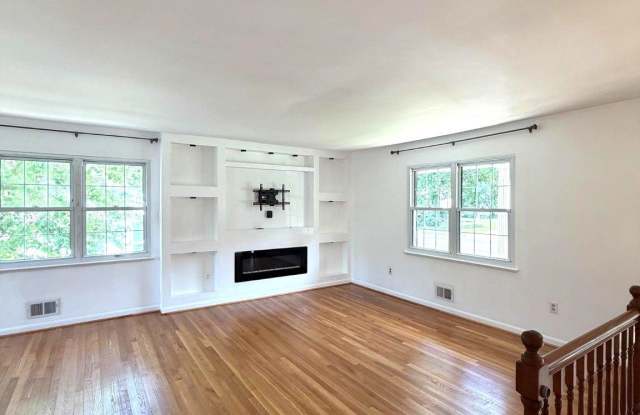 1234 PLEASANT VALLEY Drive Gallery 3
