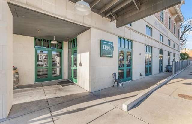 102 Houston Avenue photos photos