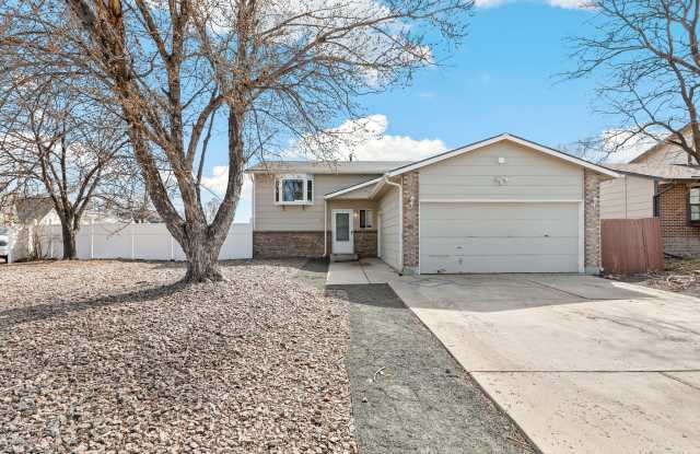 4285 Dye Street photos photos