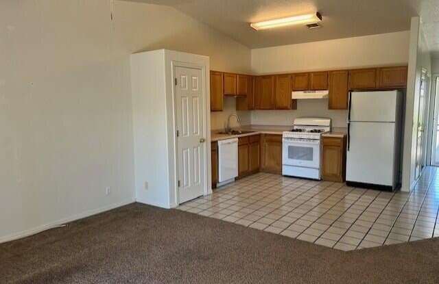 6144 N Rockland Drive Gallery 4