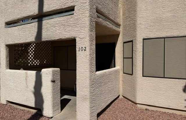 829 Rock Springs Drive Gallery 2