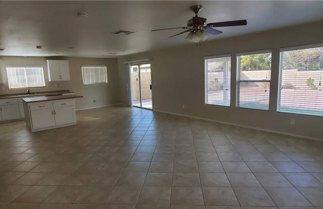 3172 Calamus Pointe Avenue Gallery 3
