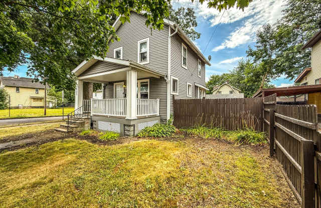 For Rent – Nicely Updated 3-Bedroom Home in Akron! photos photos