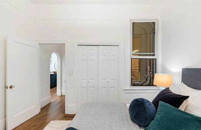 223 Sanchez St - 223 Sanchez Street, San Francisco, CA 94114