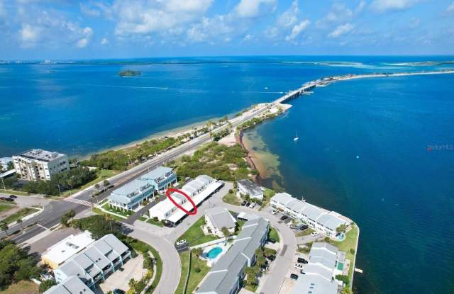 212 BUNKER HILL LANE photos photos